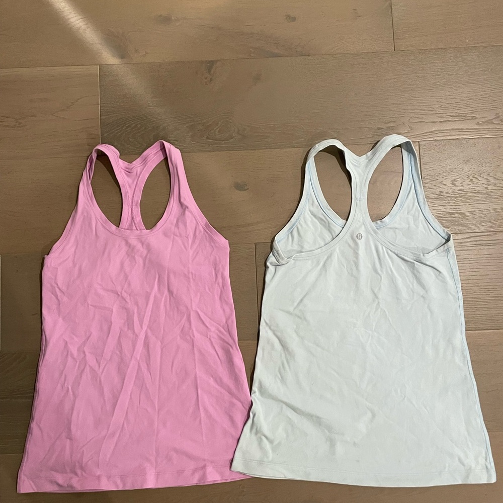 Lululemon lot- bras and tanks - Picture 2 of 3